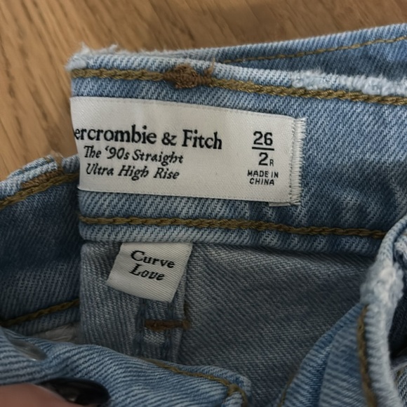 Abercrombie the 90s straight ultra high rise curve love jeans - Picture 2 of 3